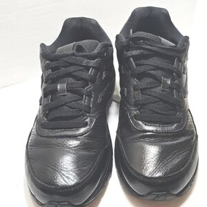 New Balance 840 leather  sneakers sz 12W black Unisex walking  cushion lace-up
